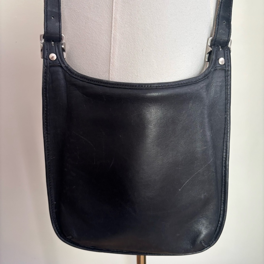 Coach VTG Hippie Flap Crossbody Black Leather Slim Saddle Boho Y2K - Picture 11 of 14